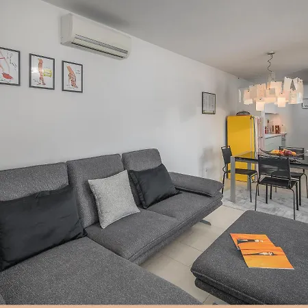 Apartment Residence Porec Apartament