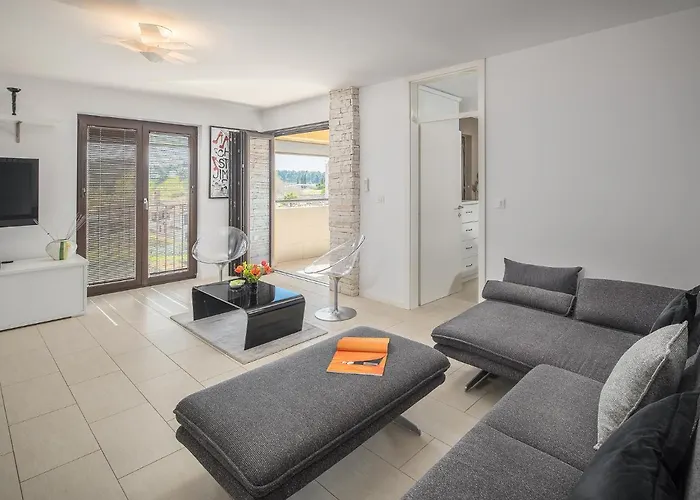 Апартаменти Apartment Residence Porec *