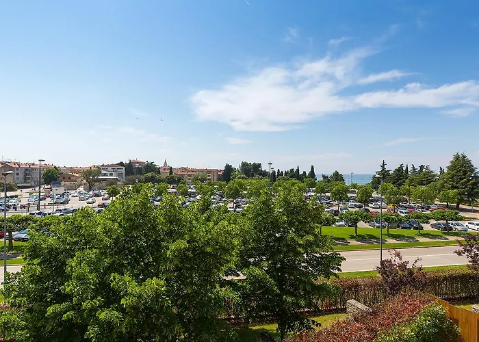 Апартаменти Apartment Residence Porec Пореч